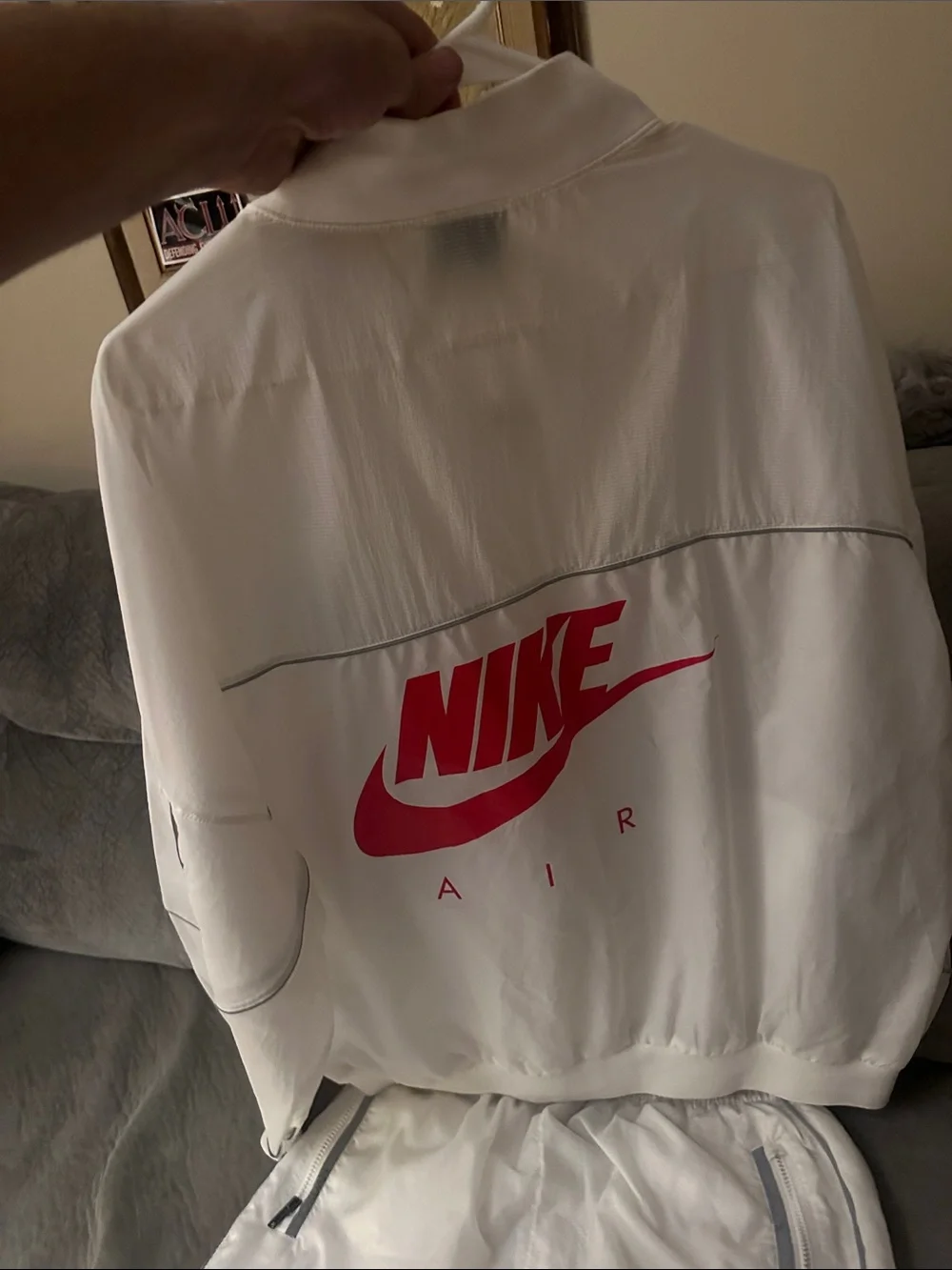 Jordan men's White Track Jacket and Jogger Set vintage